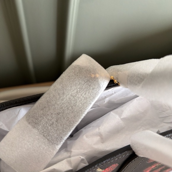 Coach Cherry Tote - Picture 4 of 4